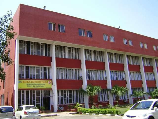 Regional_Institute_of_English